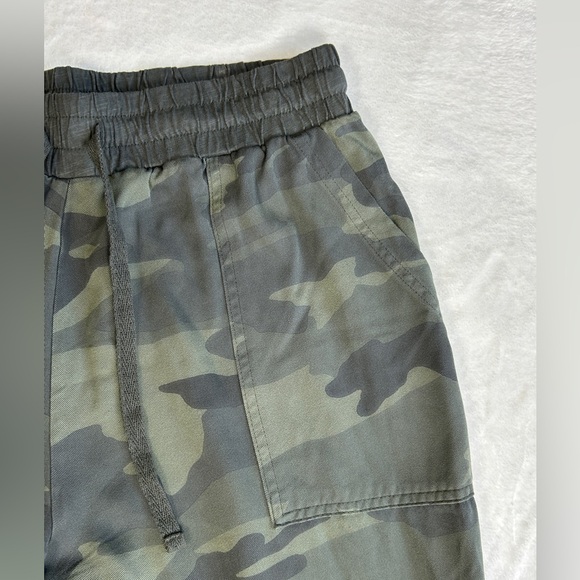 Splendid Camo High‎ Waist Jogger Pants 100% Rayon - Picture 9 of 15